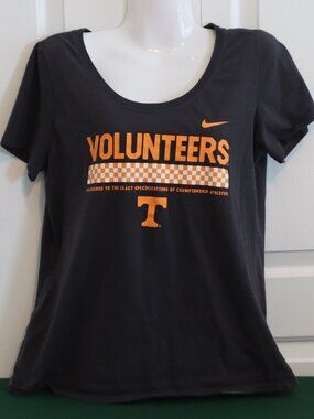 The Nike Tee Grey/Orange UT Tennessee Volunteers Graphic 100% Cotton Tee Large